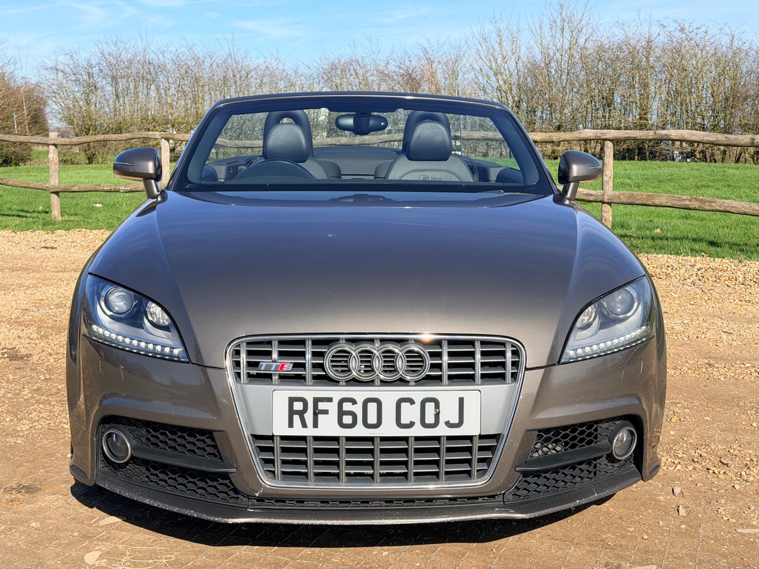 Used Audi TT 2011 for sale - 77716239: Photo 2