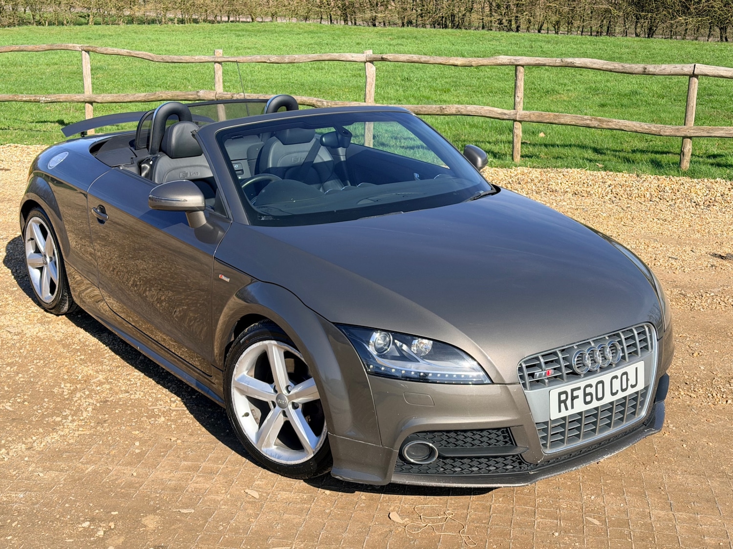 Used Audi TT 2011 for sale - 77716239: Photo 22