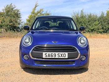 Used MINI Hatch 2019 for sale - 79308362: Photo