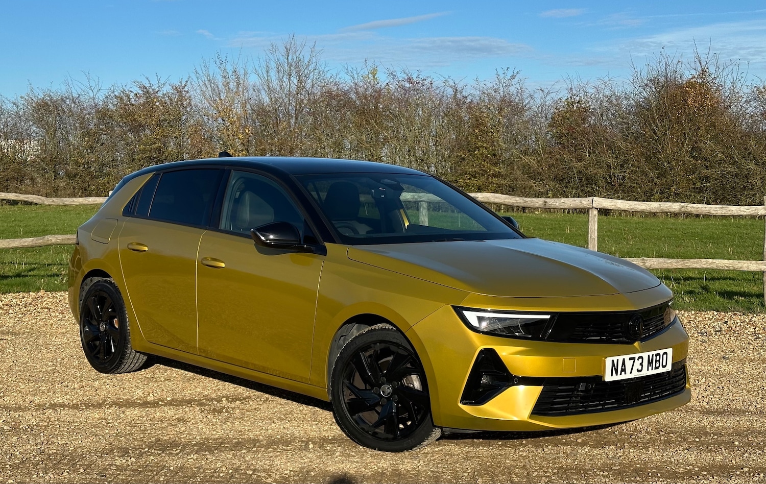 Used Vauxhall Astra 2023 for sale - 76464740: Photo 1