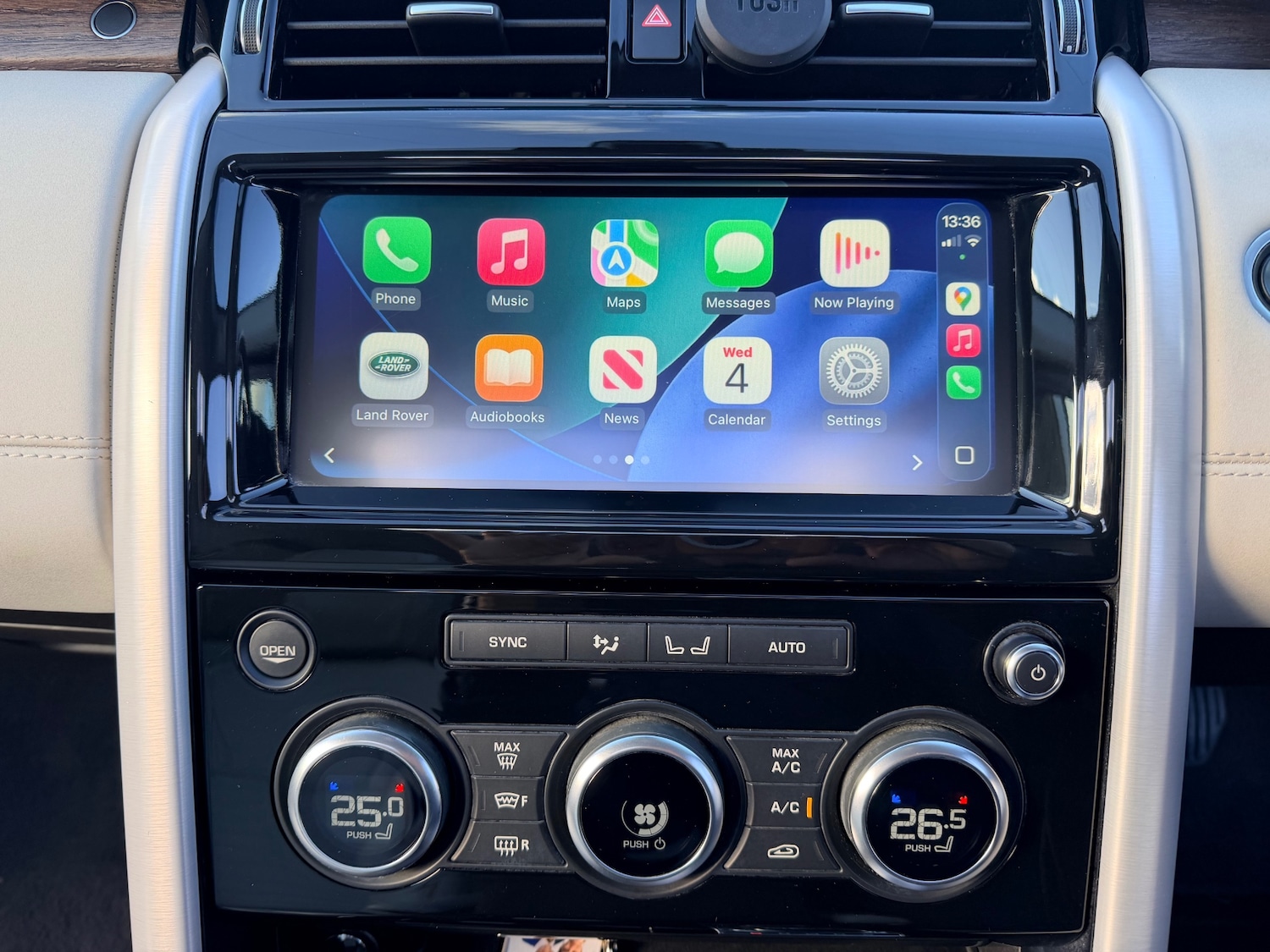 Used Land Rover Discovery 2017 for sale - 77432842: Photo 14