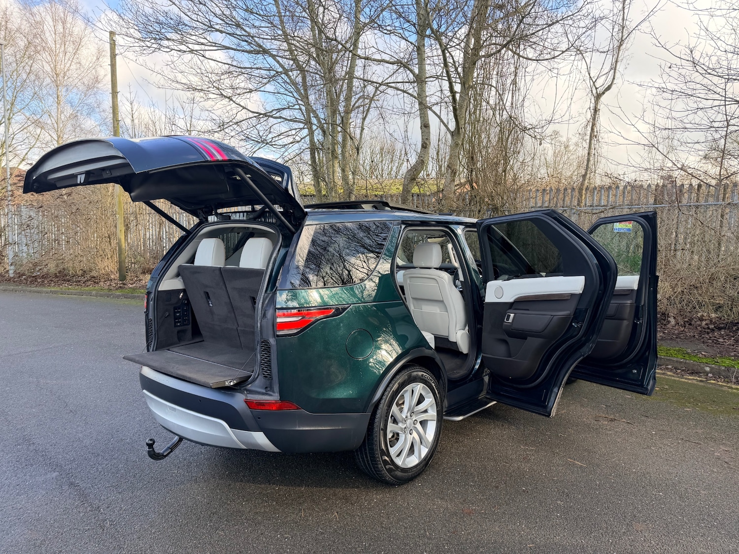 Used Land Rover Discovery 2017 for sale - 77432842: Photo 21