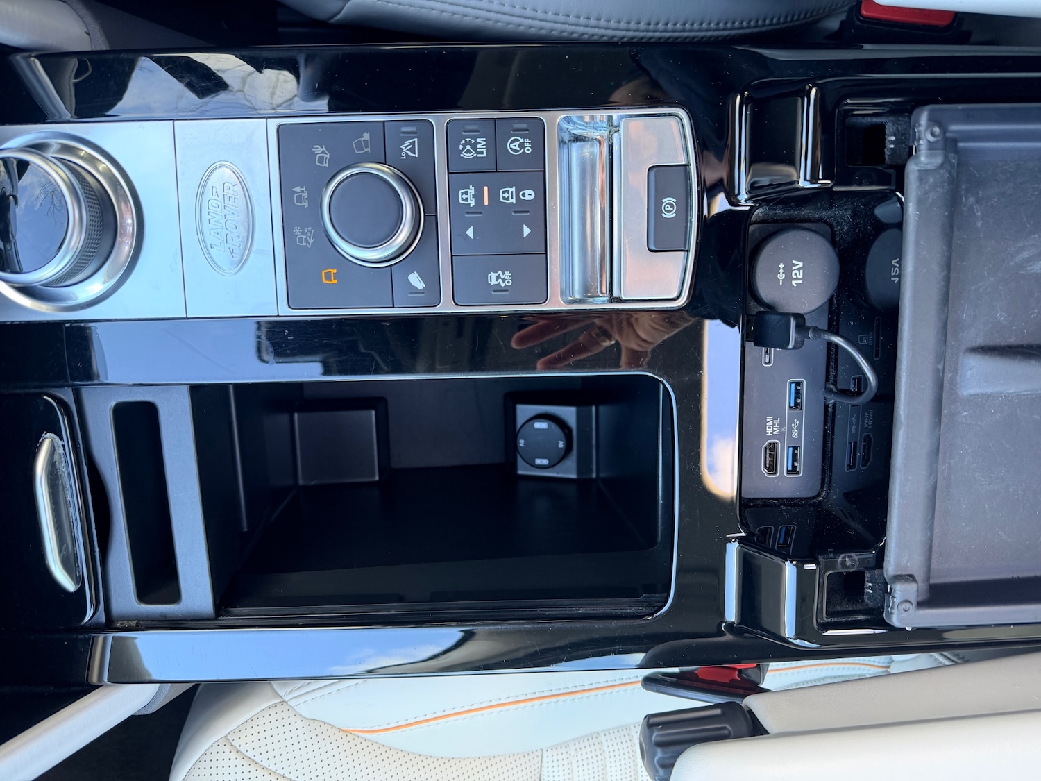 Used Land Rover Discovery 2017 for sale - 77432842: Photo 36