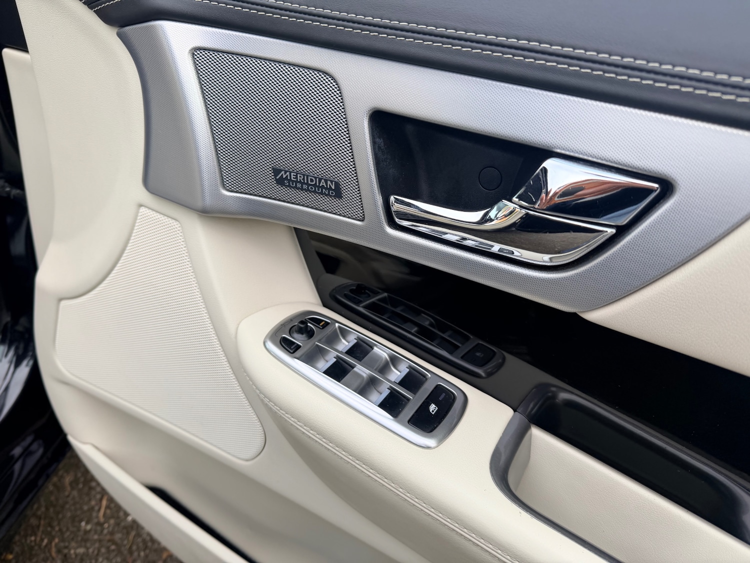 Used Jaguar XF 2013 for sale - 77490766: Photo 11