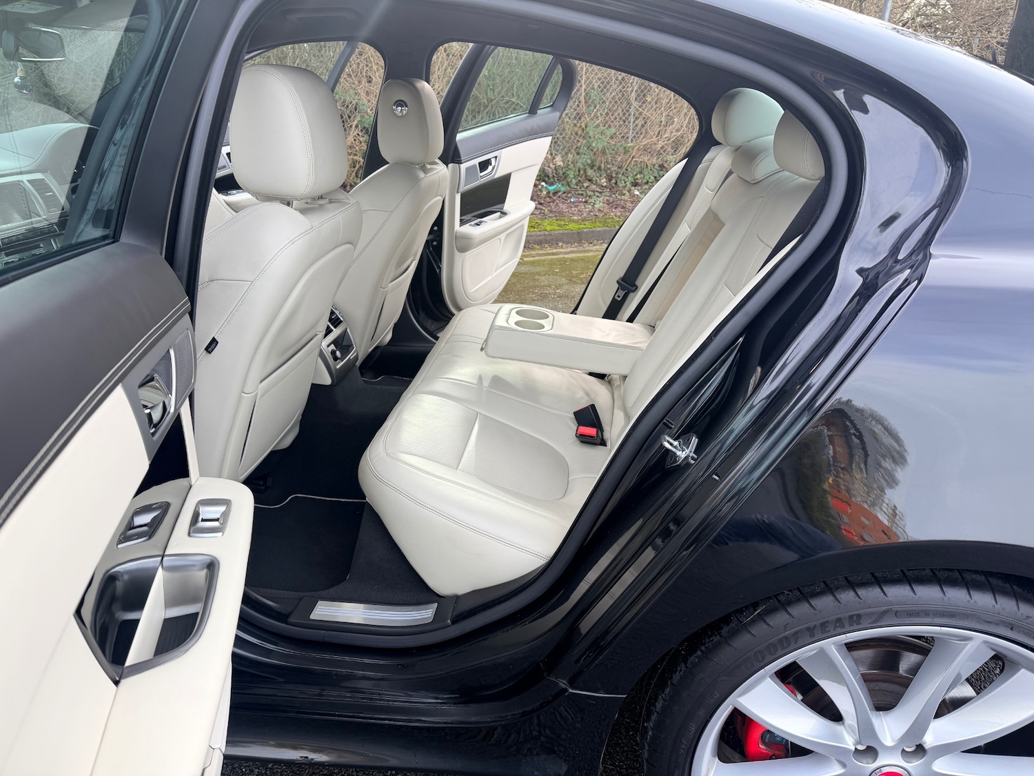 Used Jaguar XF 2013 for sale - 77490766: Photo 14