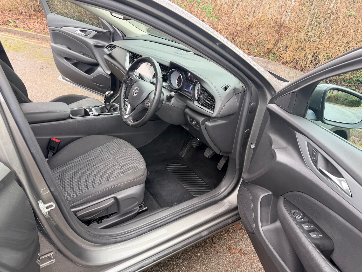 Used Vauxhall Insignia 2017 for sale - 77417264: Photo 10