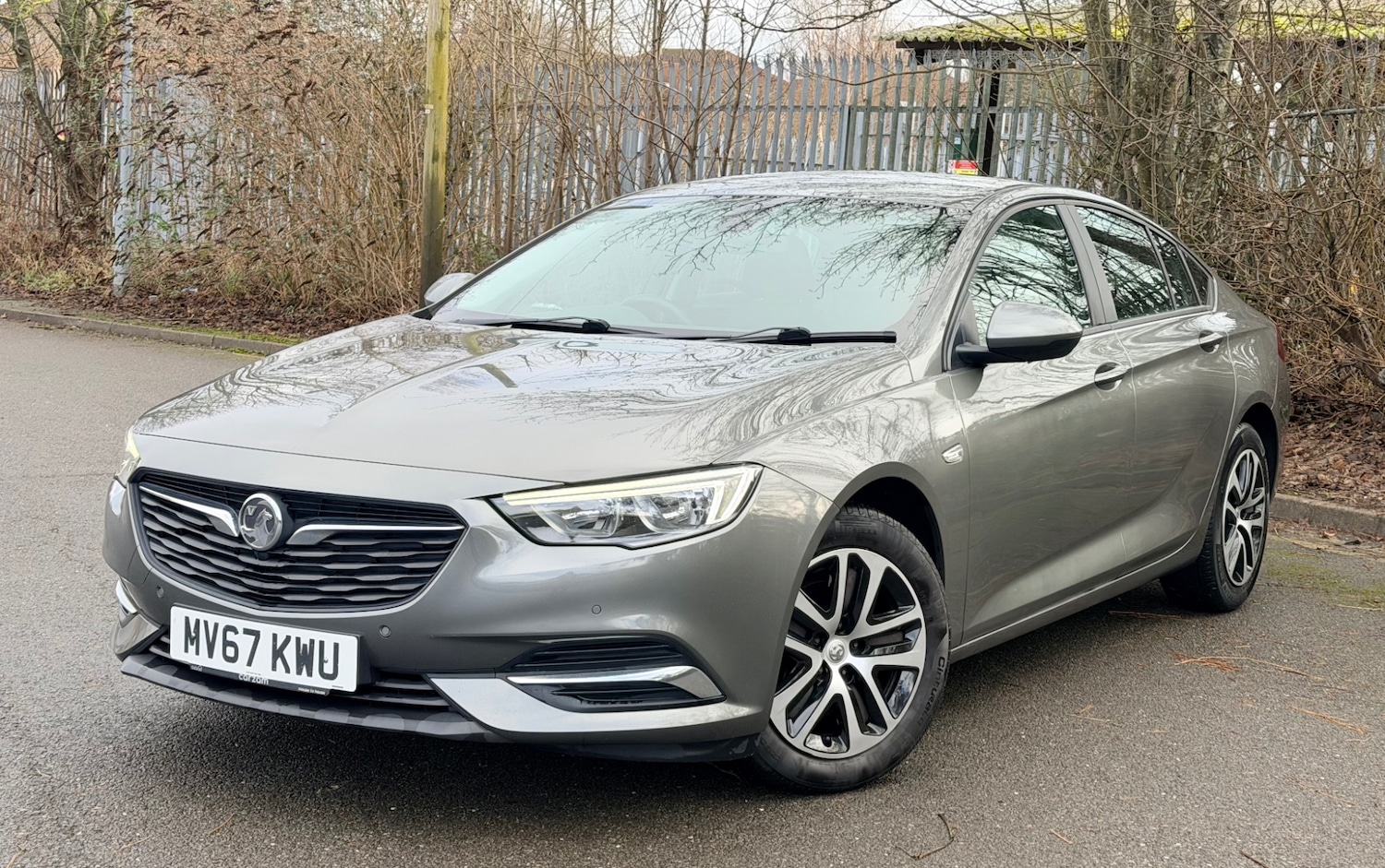 Used Vauxhall Insignia 2017 for sale - 77417264: Photo 3