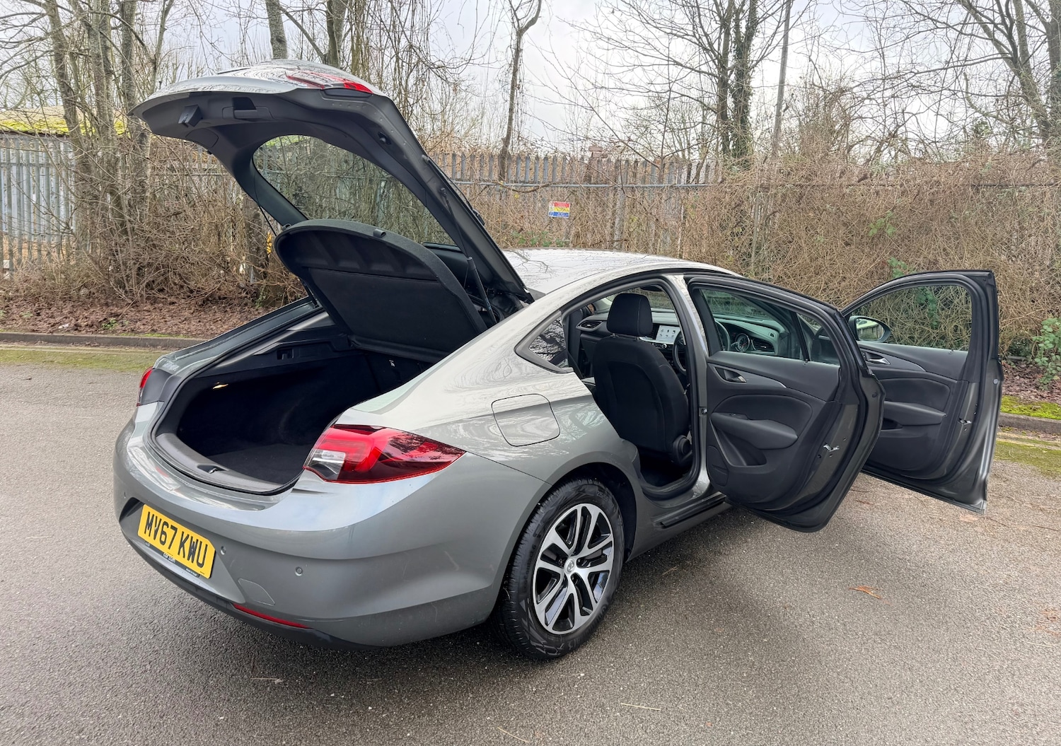 Used Vauxhall Insignia 2017 for sale - 77417264: Photo 7