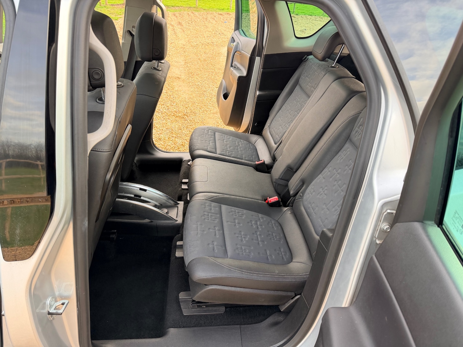 Used Vauxhall Meriva 2012 for sale - 76864253: Photo 15