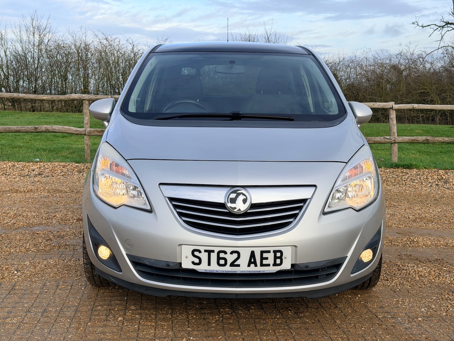 Used Vauxhall Meriva 2012 for sale - 76864253: Photo 2
