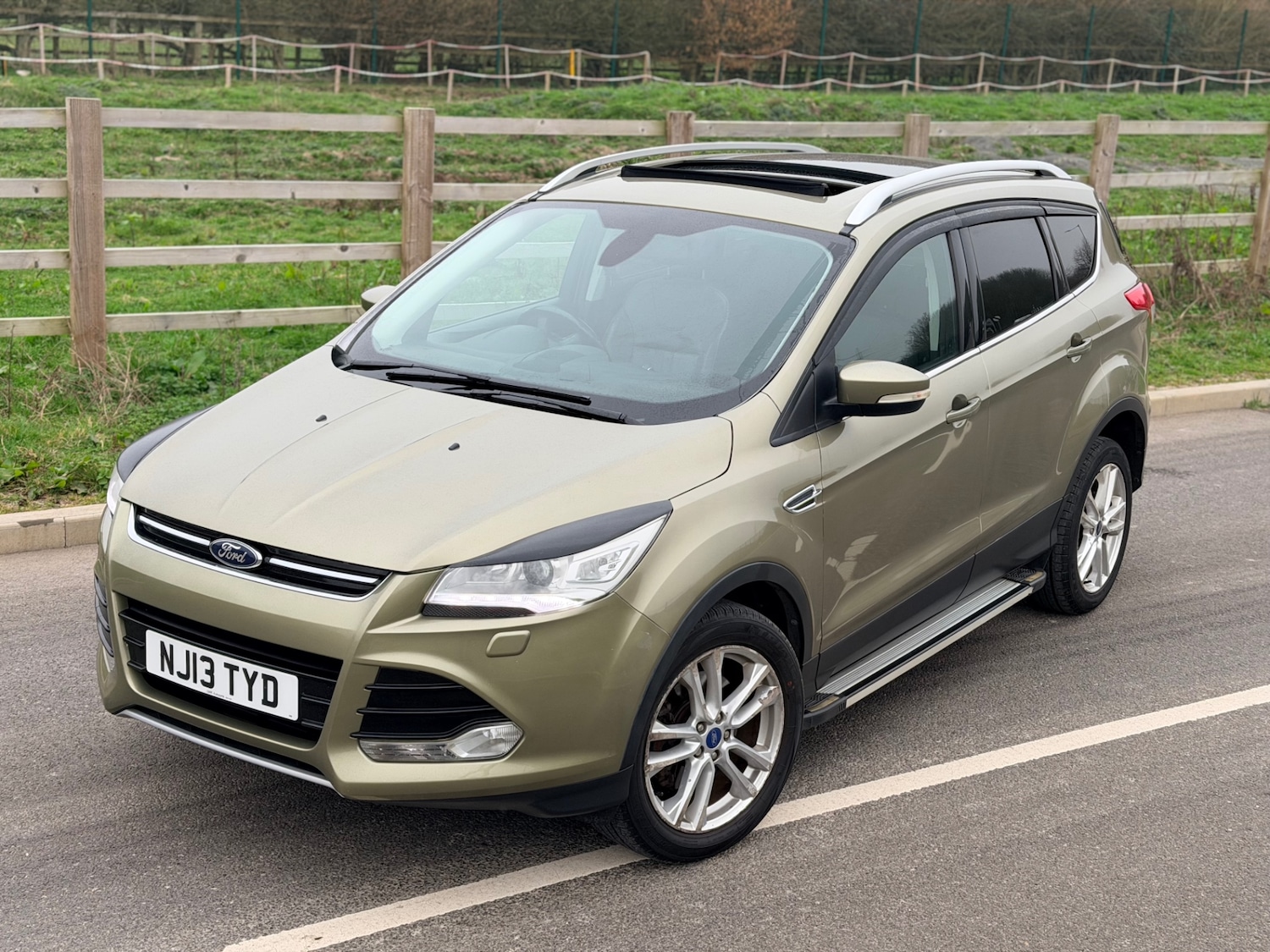 Used Ford Kuga 2013 for sale - 77901772: Photo 10