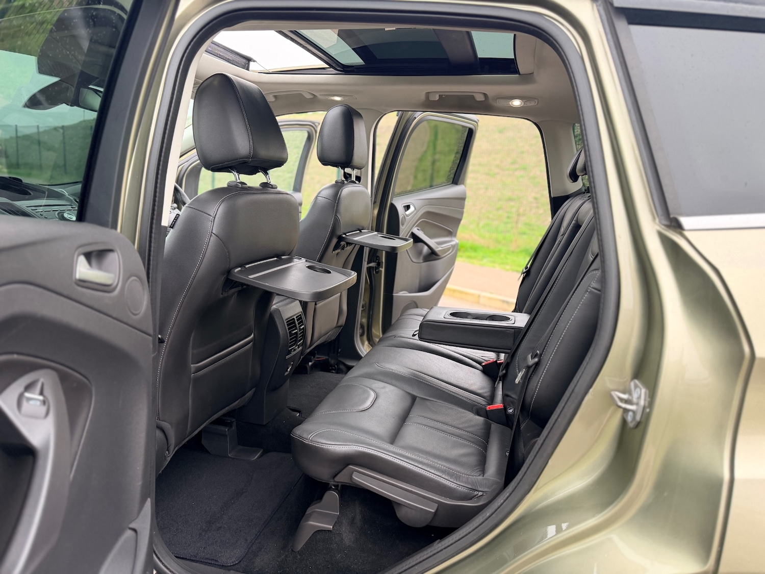 Used Ford Kuga 2013 for sale - 77901772: Photo 18