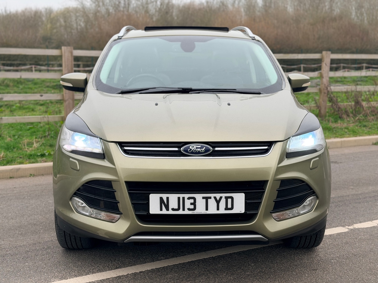 Used Ford Kuga 2013 for sale - 77901772: Photo 2