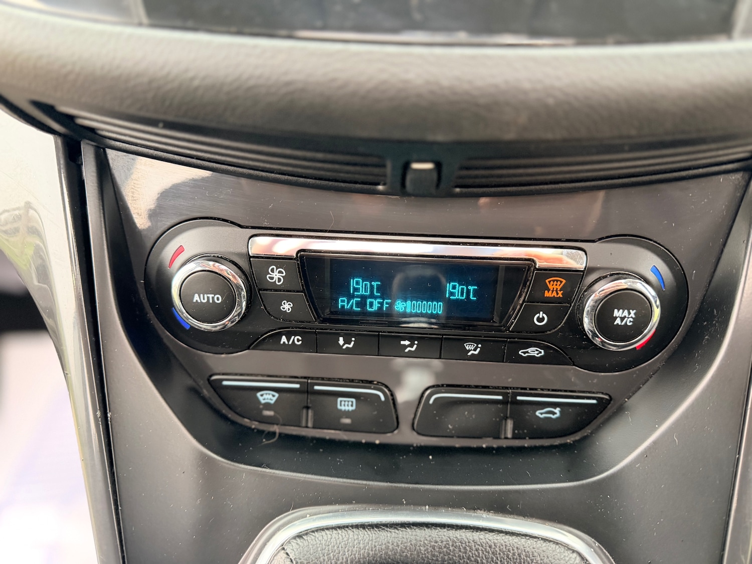 Used Ford Kuga 2013 for sale - 77901772: Photo 23