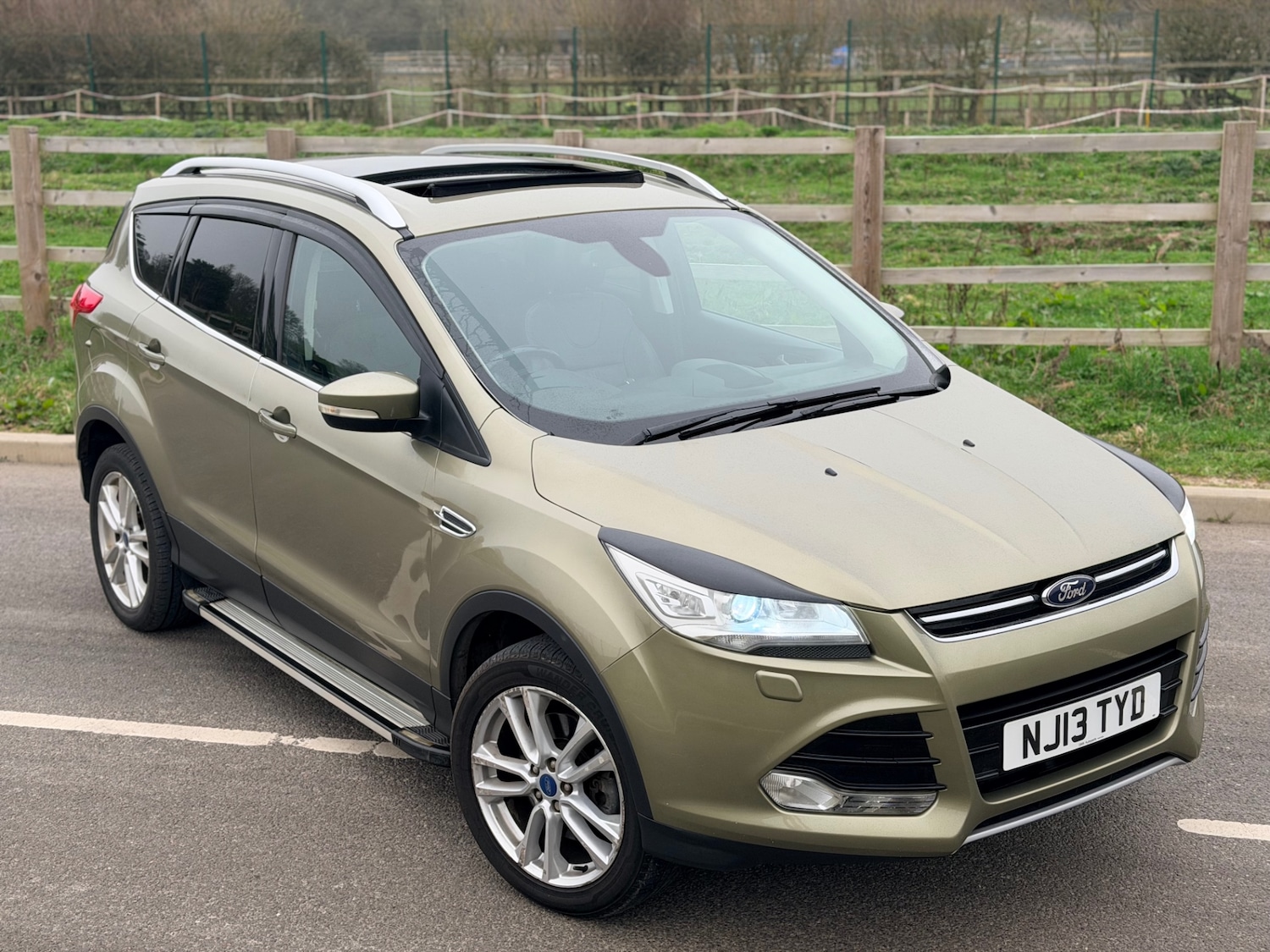 Used Ford Kuga 2013 for sale - 77901772: Photo 9