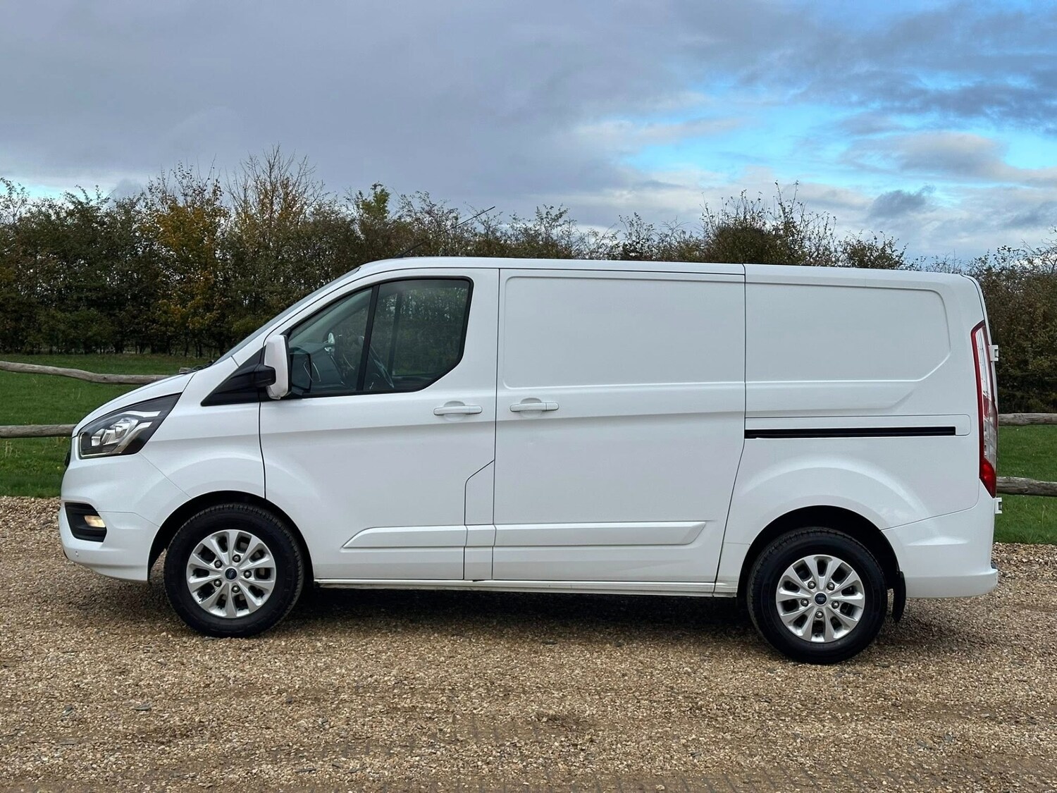 Used Ford Transit Custom 2020 for sale - 76407663: Photo 12