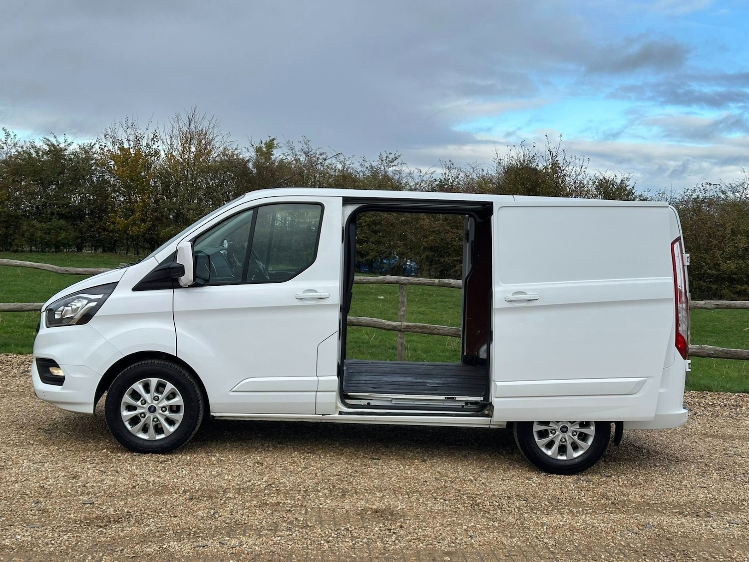 Used Ford Transit Custom 2020 for sale - 76407663: Photo 13