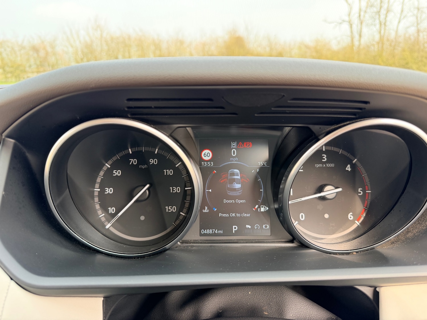 Used Land Rover Discovery 2017 for sale - 77992044: Photo 20