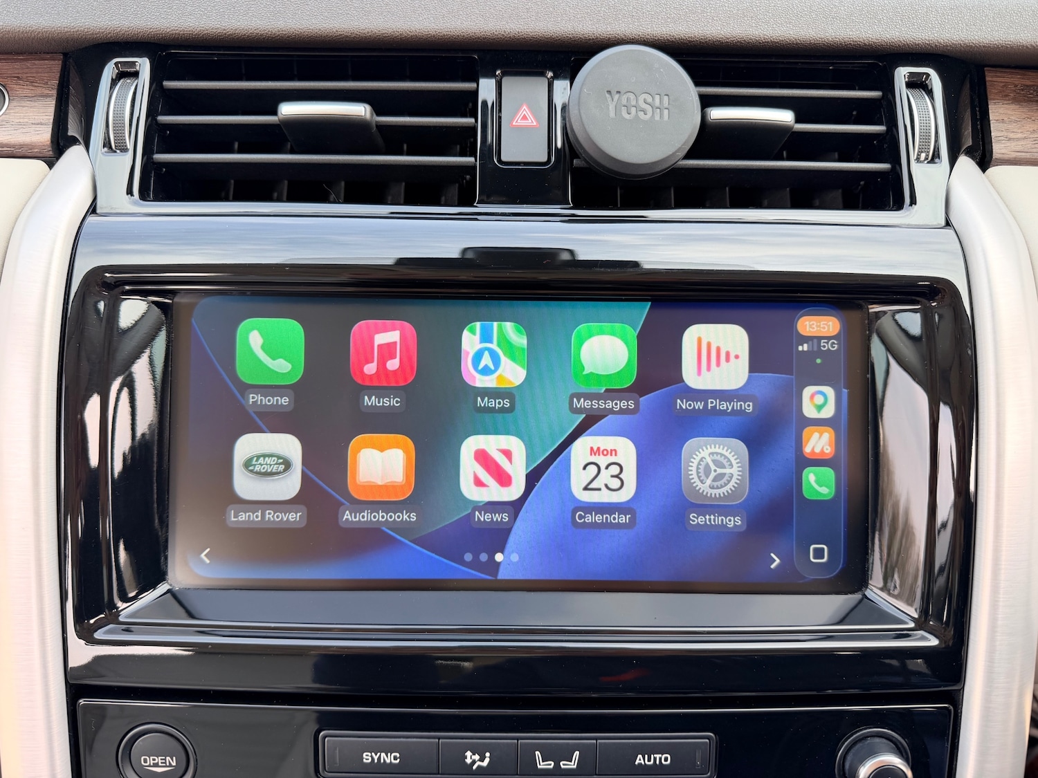 Used Land Rover Discovery 2017 for sale - 77992044: Photo 21