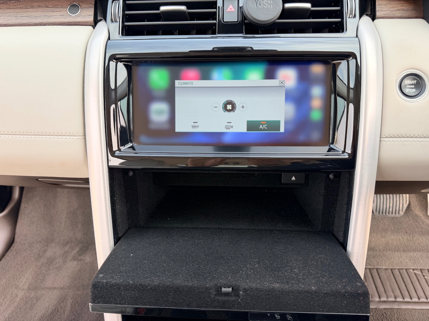 Used Land Rover Discovery 2017 for sale - 77992044: Photo 26