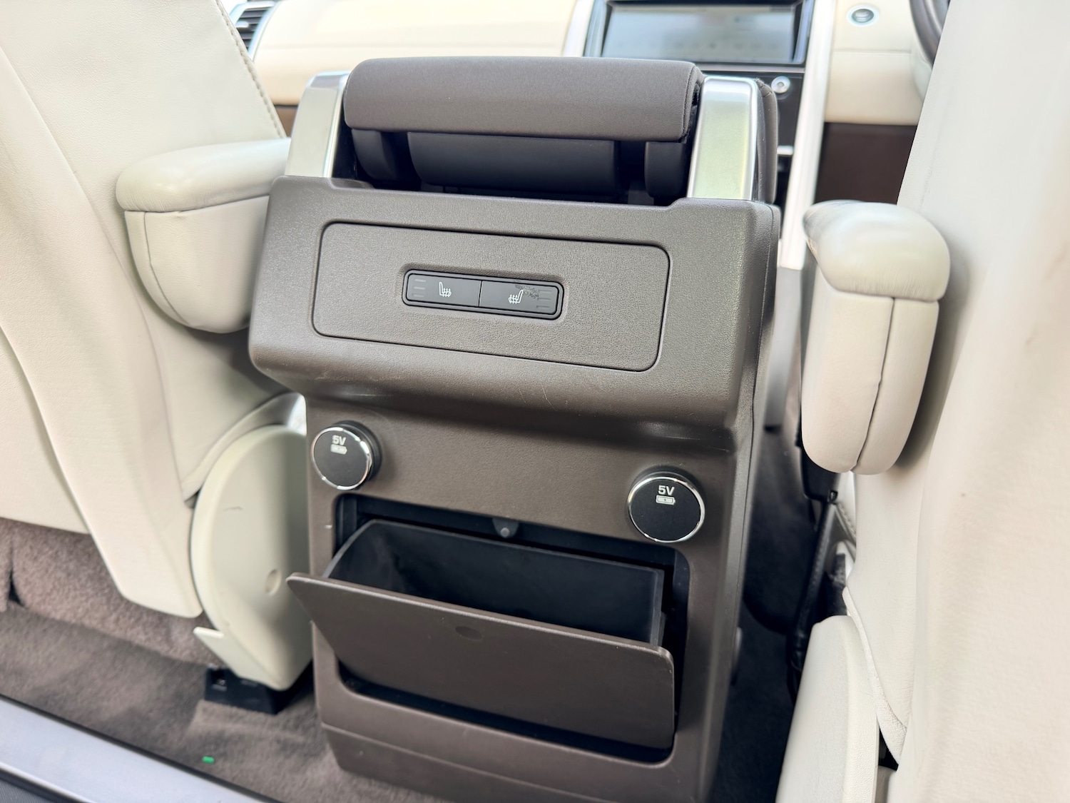 Used Land Rover Discovery 2017 for sale - 77992044: Photo 27