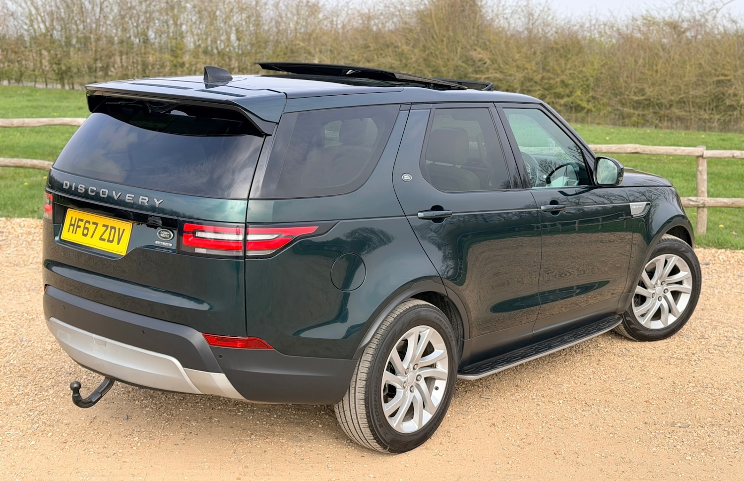 Used Land Rover Discovery 2017 for sale - 77992044: Photo 30