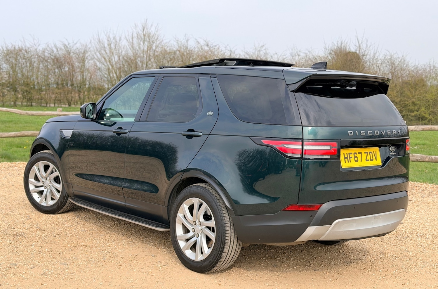 Used Land Rover Discovery 2017 for sale - 77992044: Photo 33