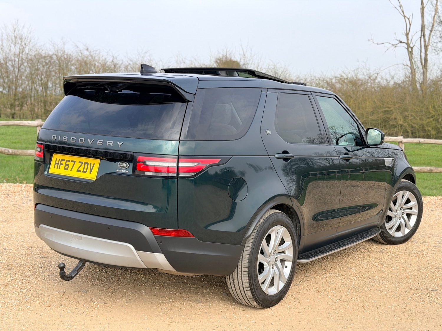 Used Land Rover Discovery 2017 for sale - 77992044: Photo 8