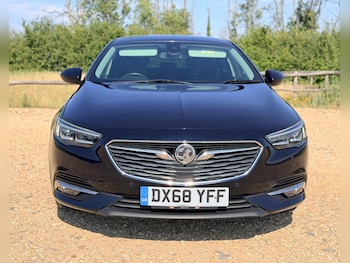 Used Vauxhall Insignia 2018 for sale - 79141401: Photo