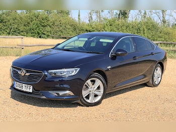 Used Vauxhall Insignia 2018 for sale - 79141401: Photo