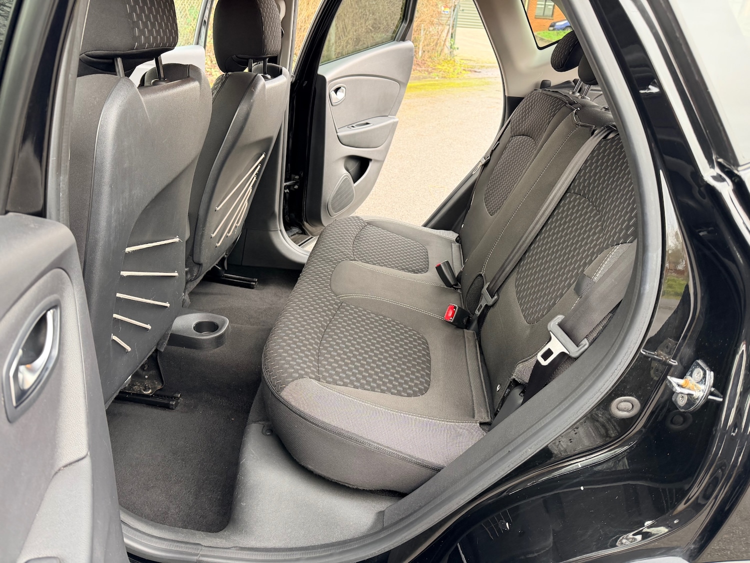 Used Renault Captur 2017 for sale - 77568092: Photo 19