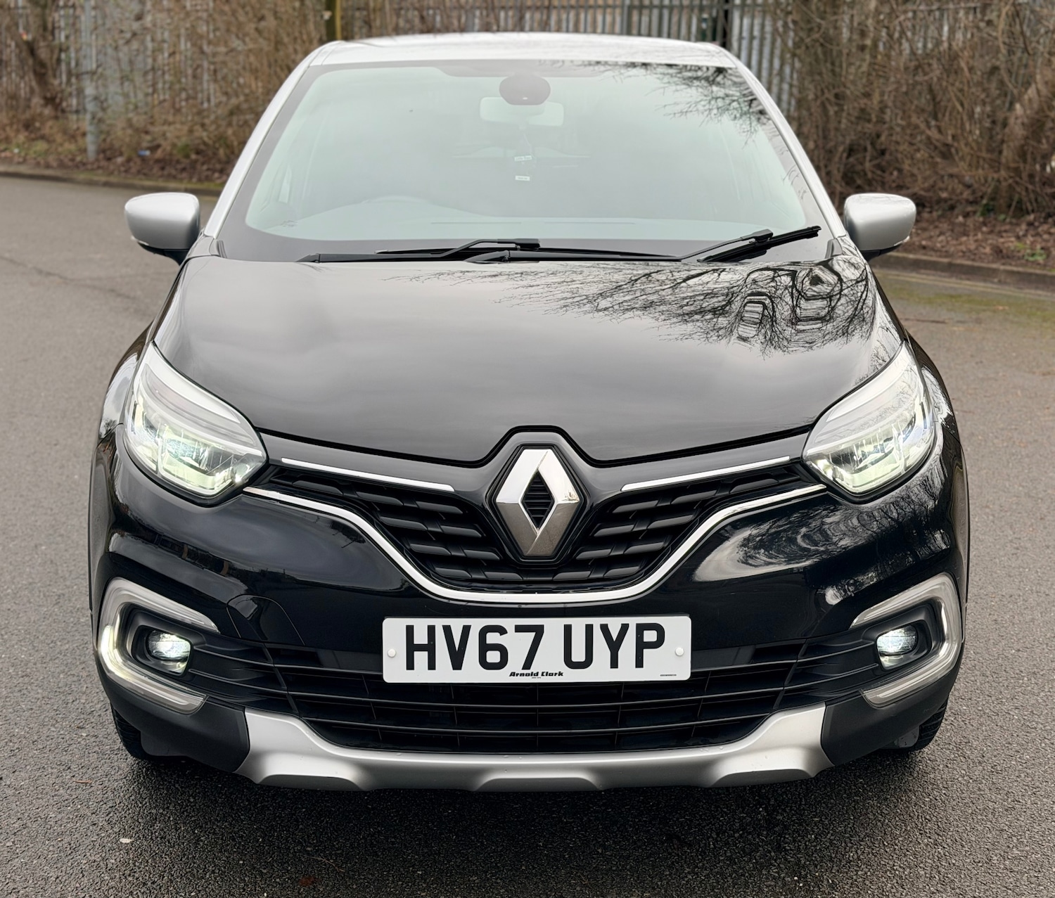 Used Renault Captur 2017 for sale - 77568092: Photo 2