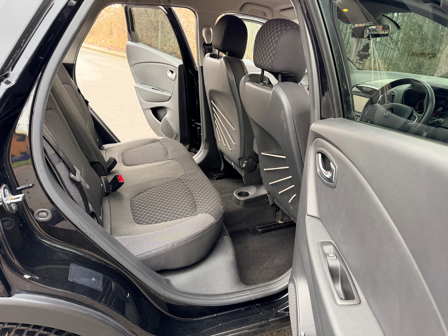 Used Renault Captur 2017 for sale - 77568092: Photo 21