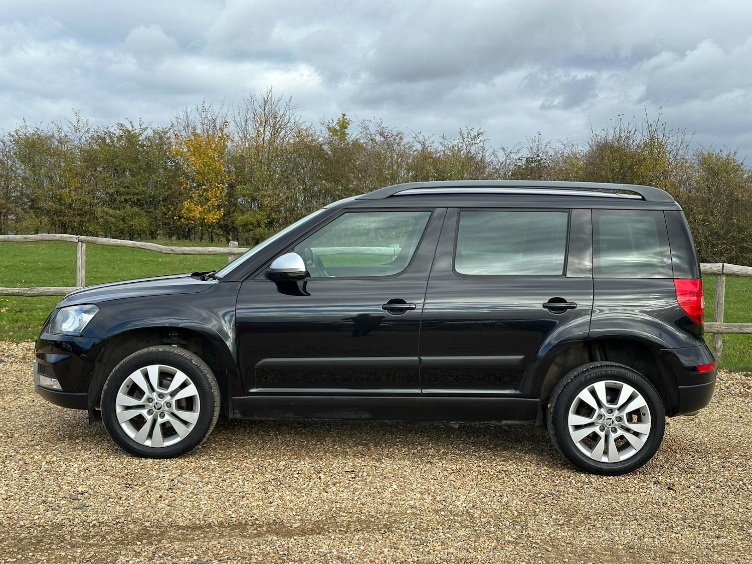 Used Skoda Yeti 2016 for sale - 76407655: Photo 4