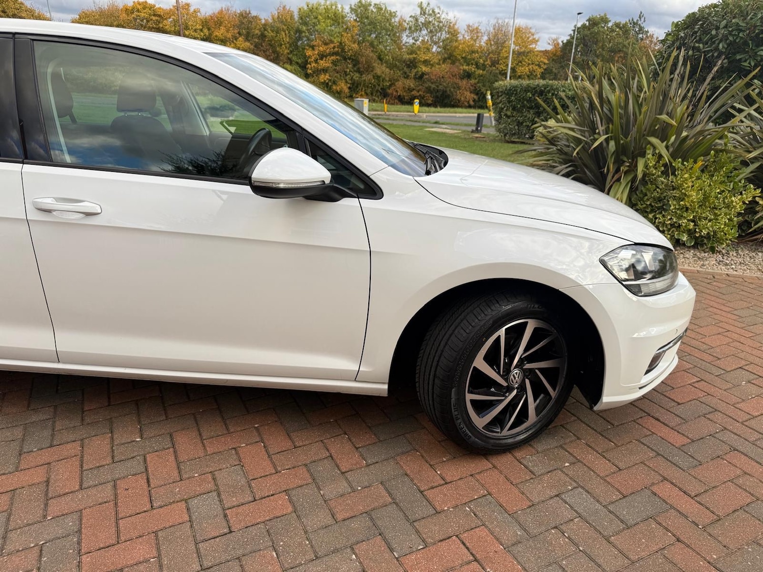 Used Volkswagen Golf 2019 for sale - 76669066: Photo 10