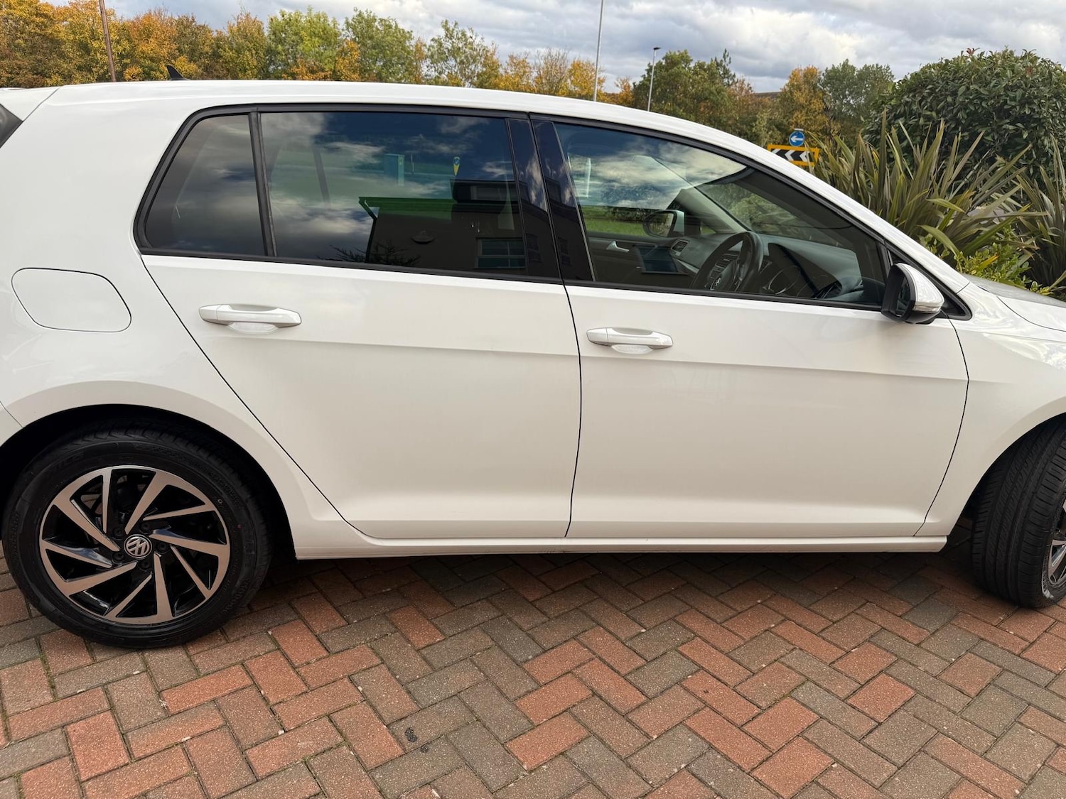 Used Volkswagen Golf 2019 for sale - 76669066: Photo 11