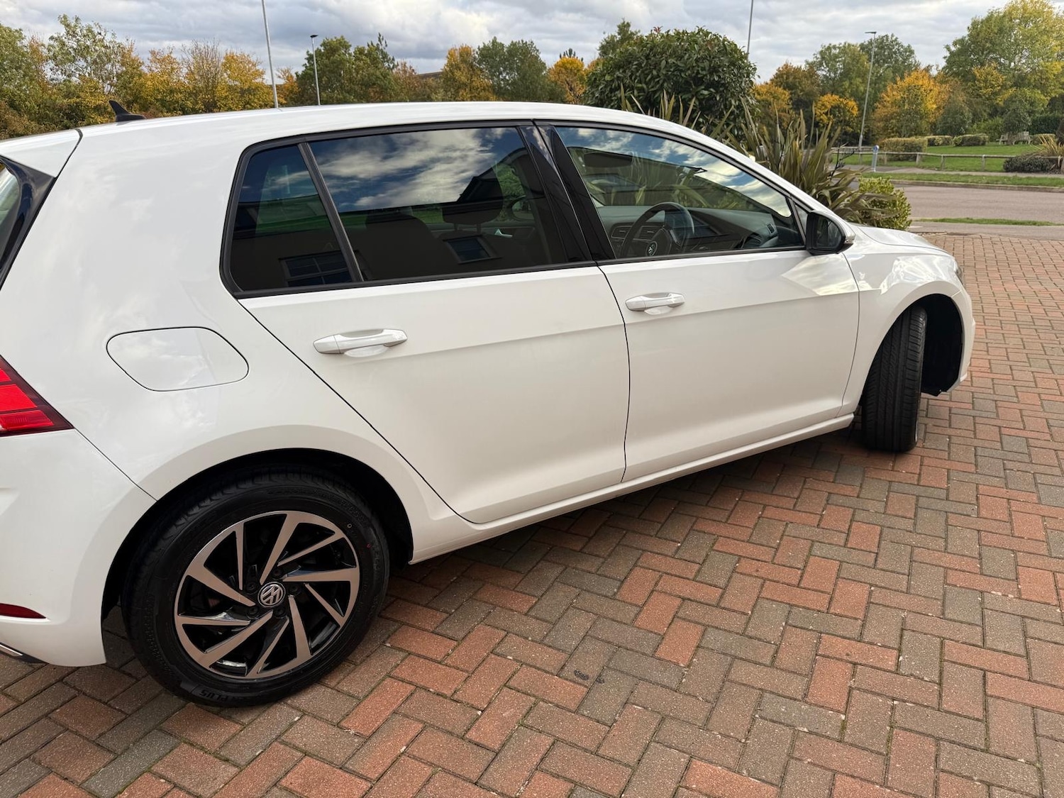 Used Volkswagen Golf 2019 for sale - 76669066: Photo 12