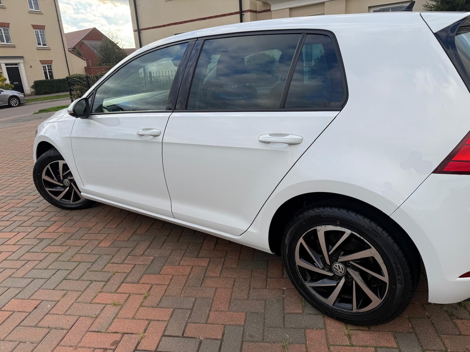 Used Volkswagen Golf 2019 for sale - 76669066: Photo 16