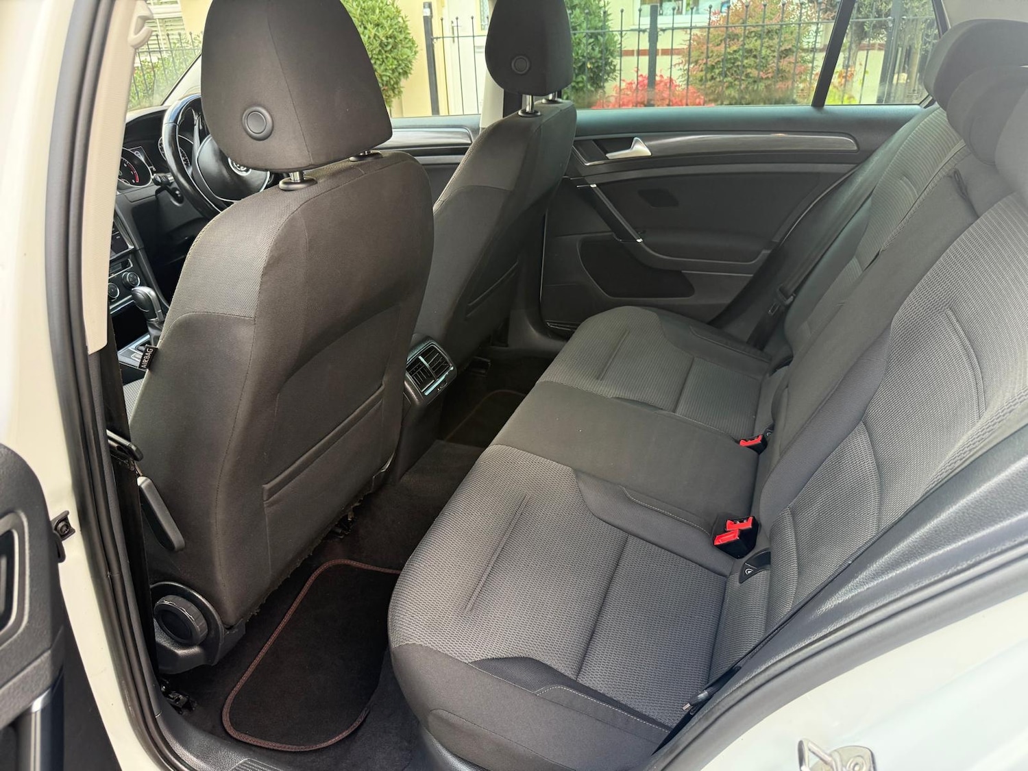 Used Volkswagen Golf 2019 for sale - 76669066: Photo 33