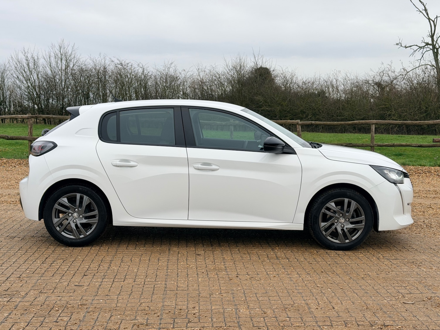 Used Peugeot 208 2022 for sale - 76974748: Photo 11