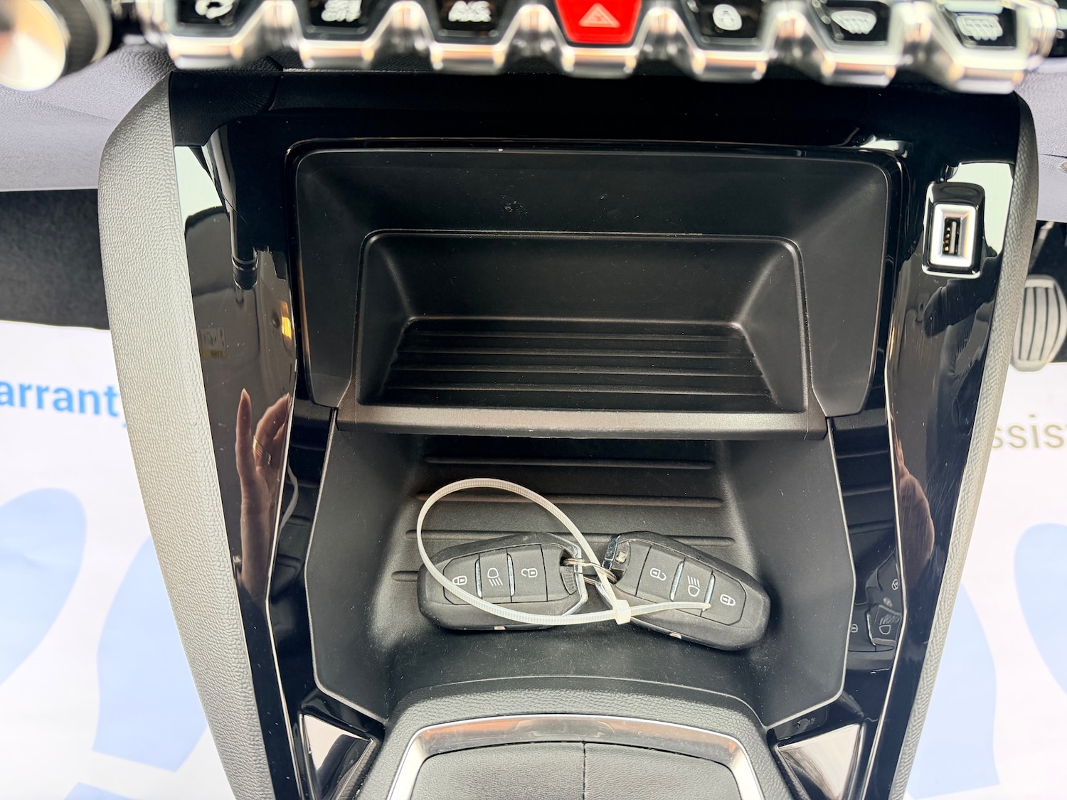 Used Peugeot 208 2022 for sale - 76974748: Photo 25