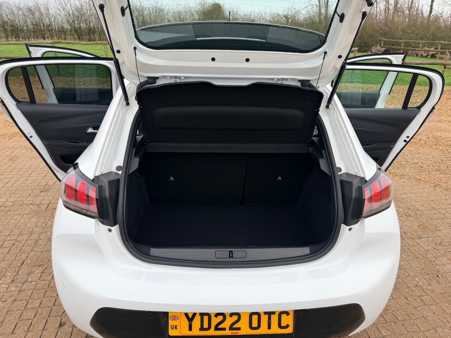 Used Peugeot 208 2022 for sale - 76974748: Photo 30