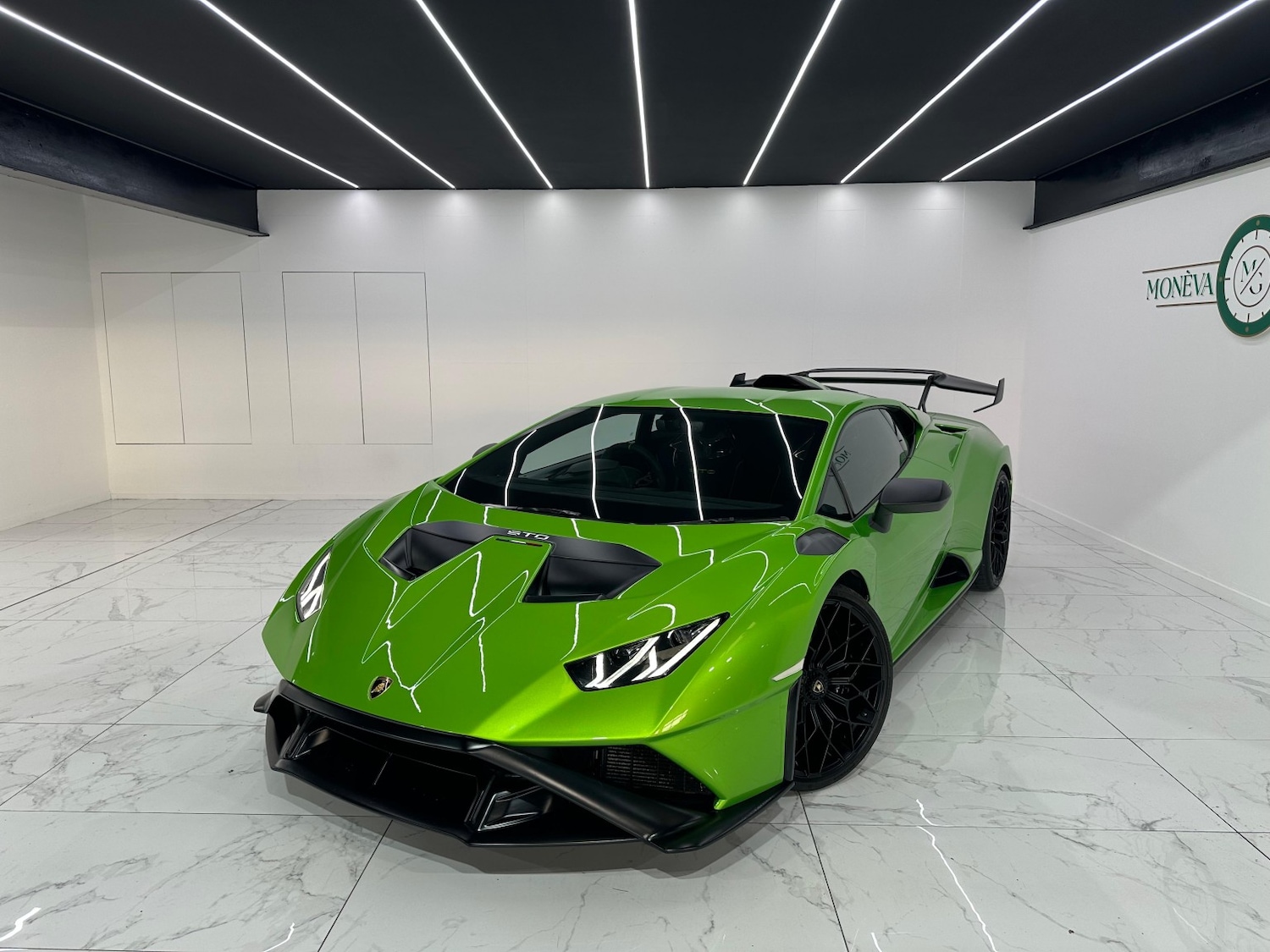 Used Lamborghini Huracan 2022 for sale - 77370680: Photo 1