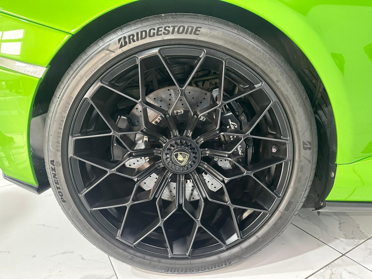 Used Lamborghini Huracan 2022 for sale - 77370680: Photo 16