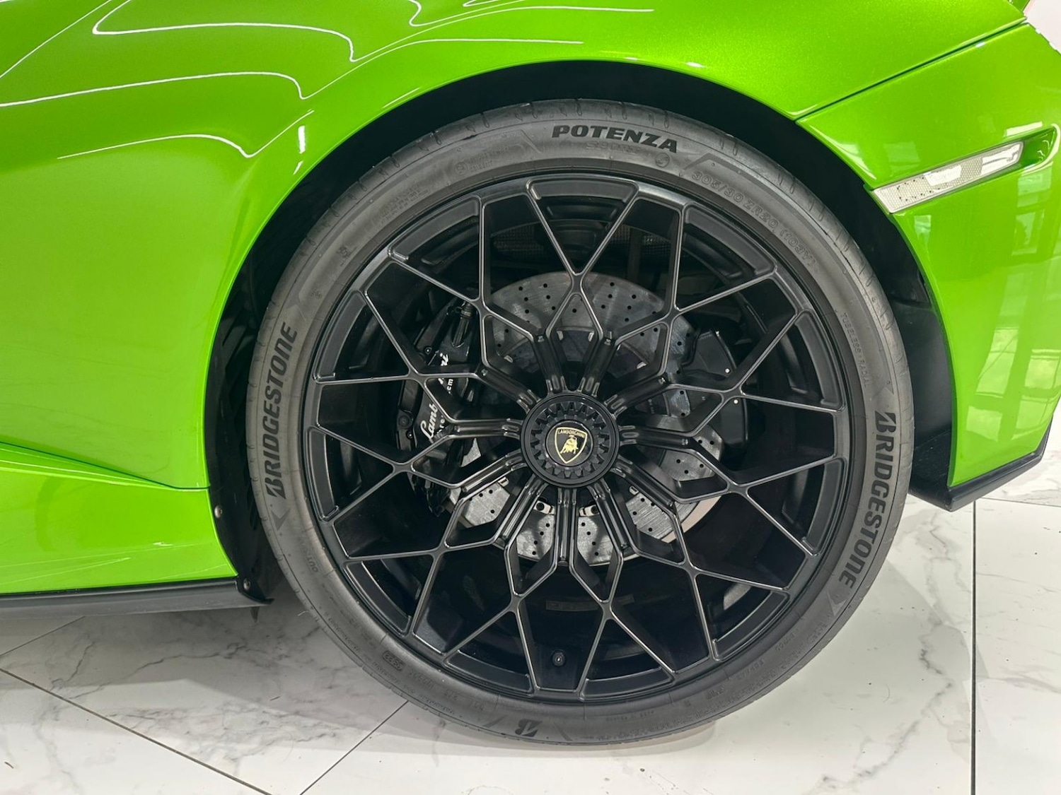 Used Lamborghini Huracan 2022 for sale - 77370680: Photo 29