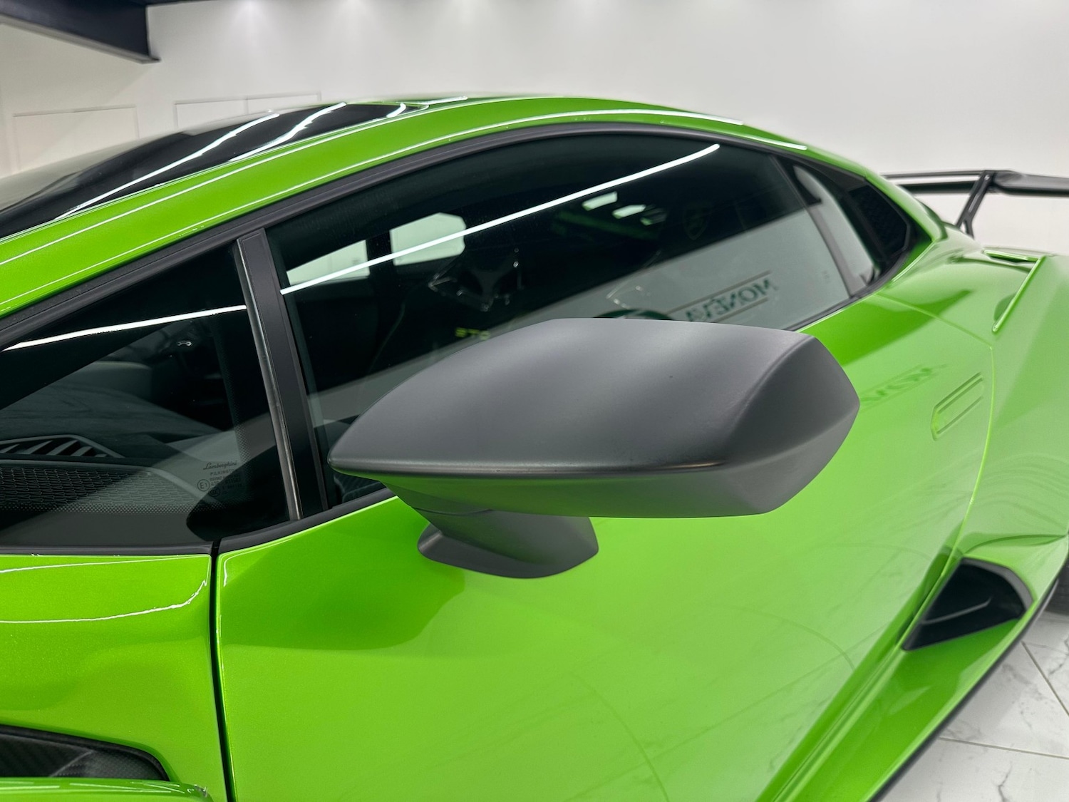 Used Lamborghini Huracan 2022 for sale - 77370680: Photo 37