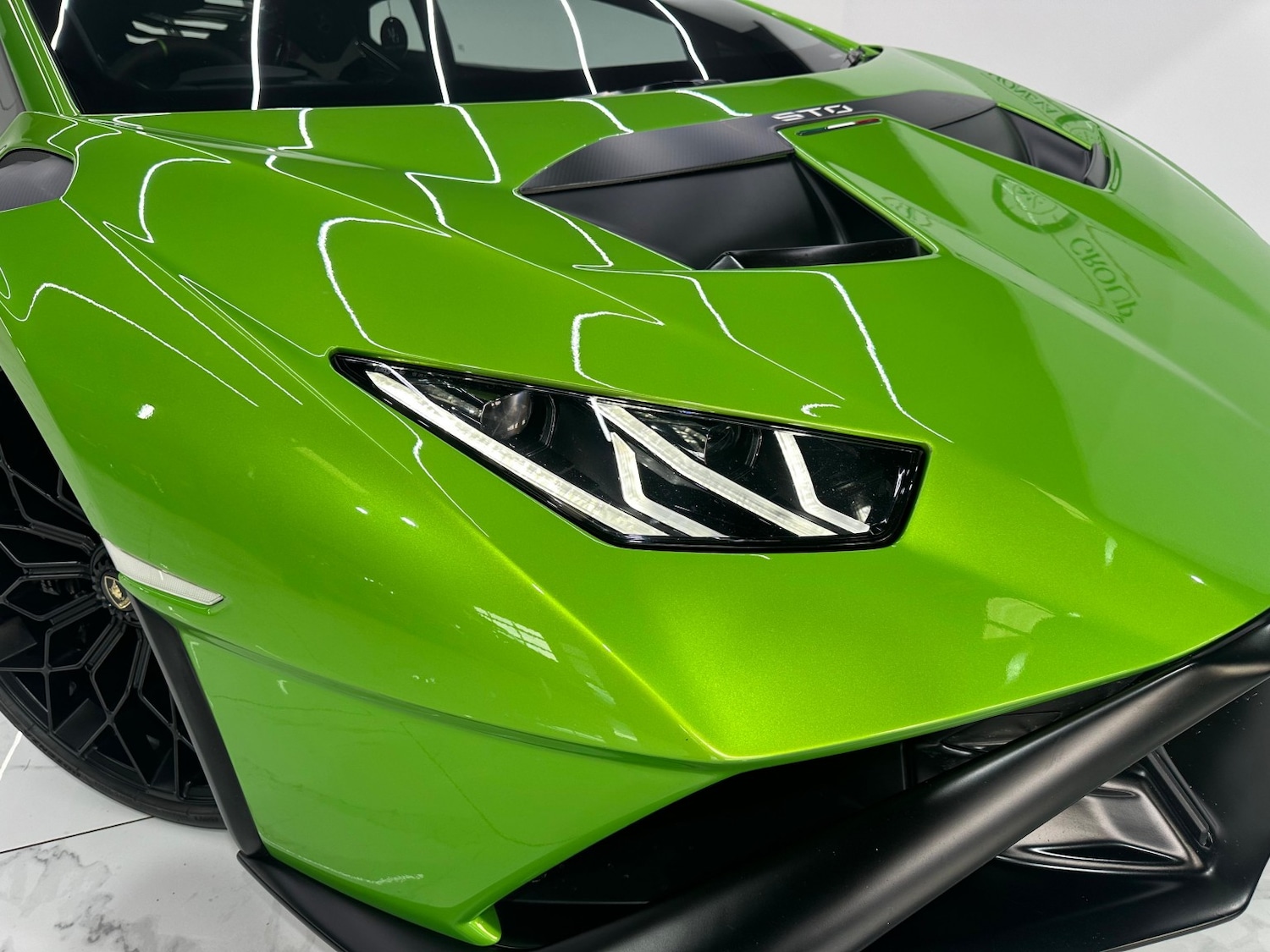 Used Lamborghini Huracan 2022 for sale - 77370680: Photo 42