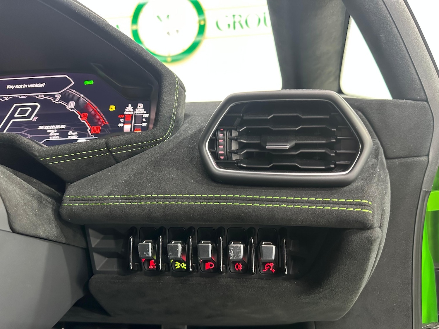 Used Lamborghini Huracan 2022 for sale - 77370680: Photo 46