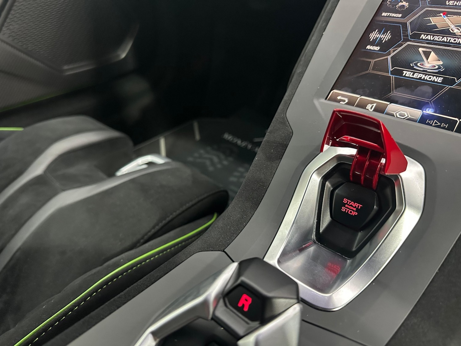 Used Lamborghini Huracan 2022 for sale - 77370680: Photo 47