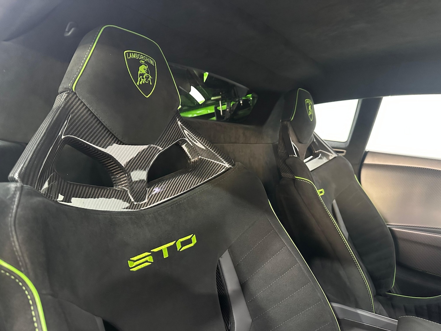 Used Lamborghini Huracan 2022 for sale - 77370680: Photo 9